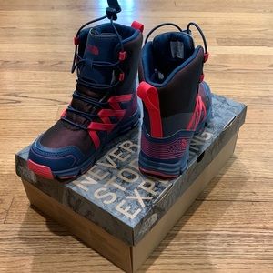 North Face JR Winter Sneaker Size 1 Kids